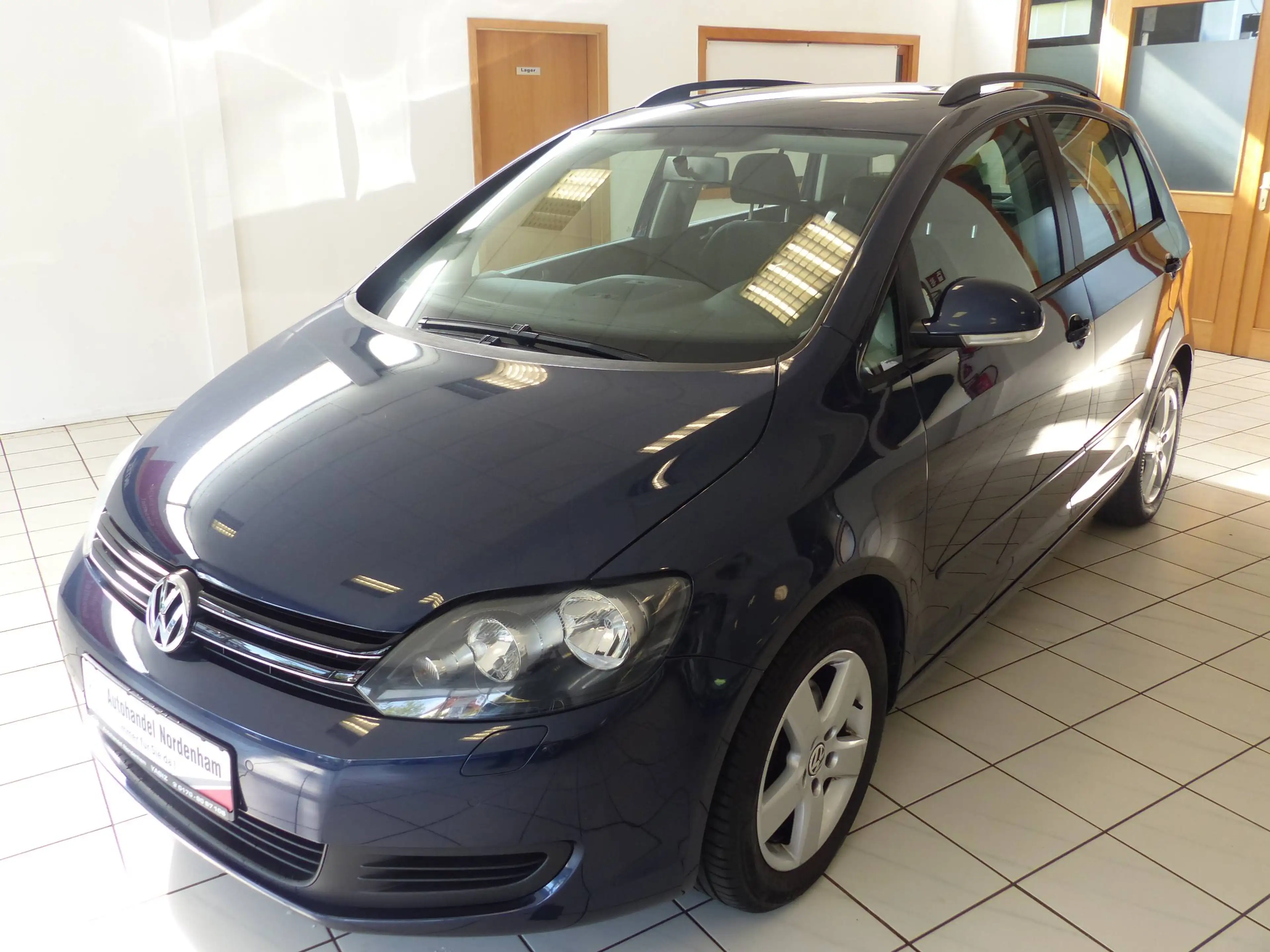 Volkswagen Golf Plus 1.6 TDI Comfortline*KLIMAAUTOMATIK*TÜV NEU* — photo 2