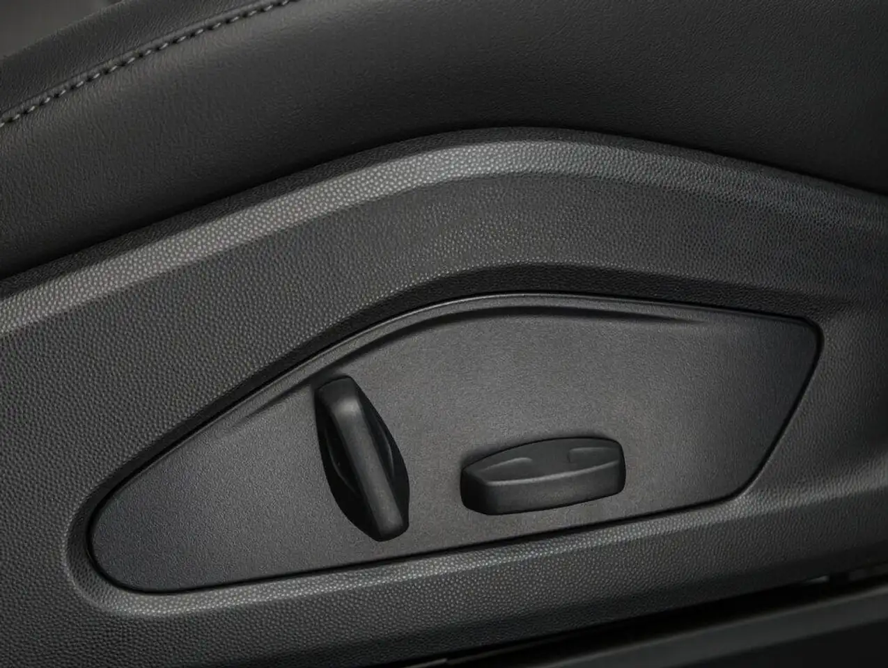 Porsche Macan 2026 — фото 9