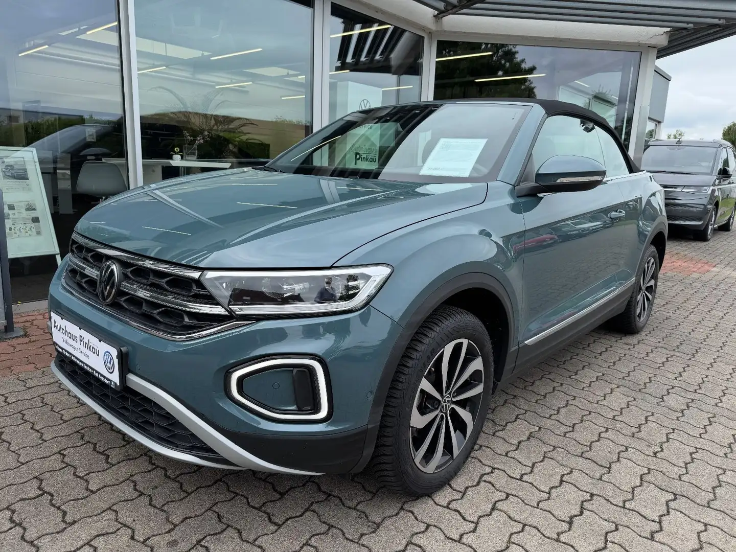 Volkswagen T-Roc Cabriolet 1.0 TSI Style IQ.Light NAVI Blau - 1