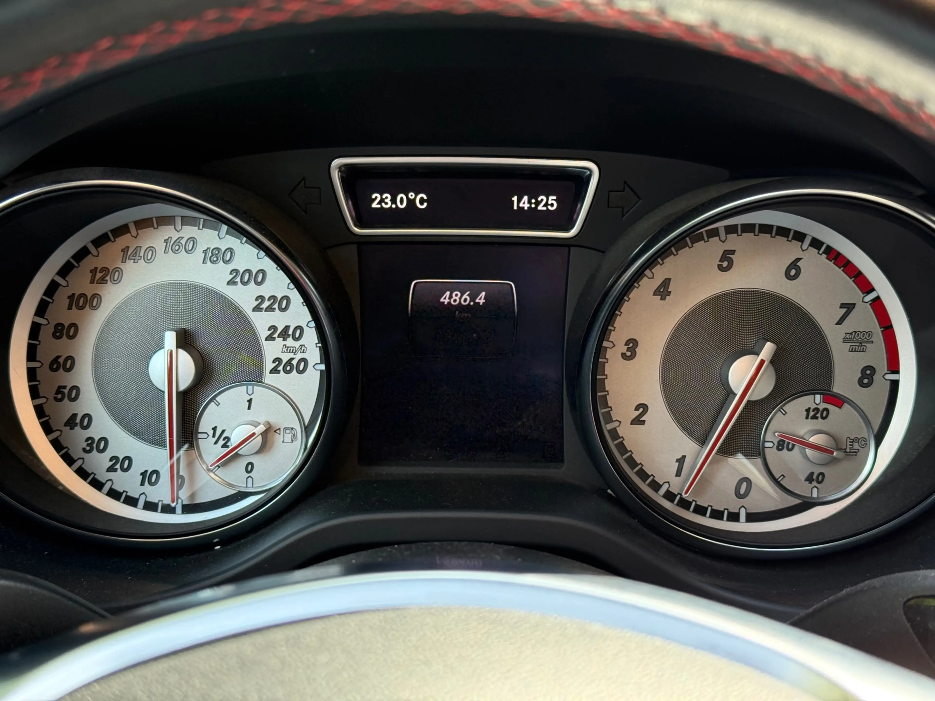 Mercedes-Benz CLA 250 Sport Ambition AMG l Pano l Memory l Standkachel l — photo 17