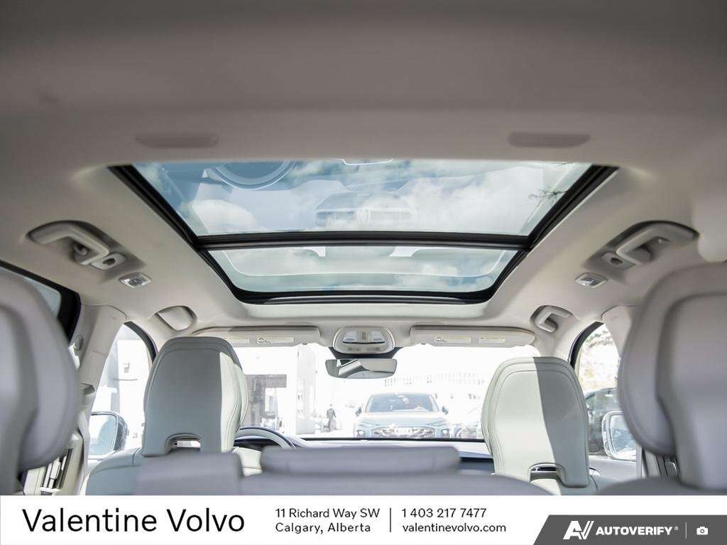 2023 Volvo XC90 thumb 26