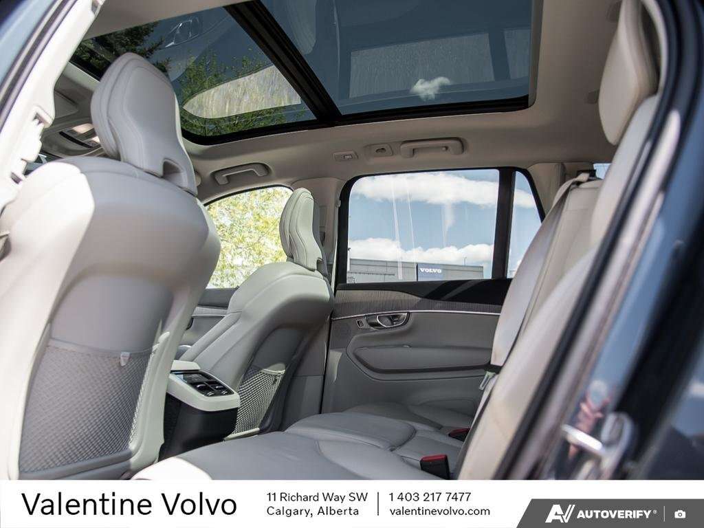 2023 Volvo XC90 thumb 24