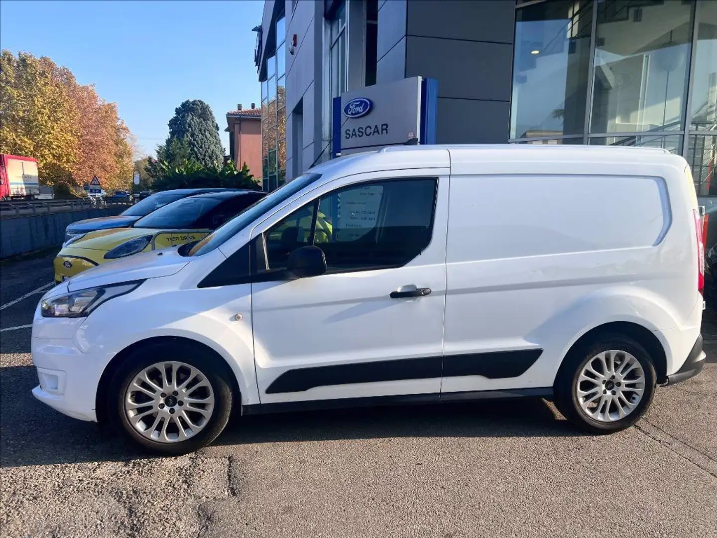 Ford Transit Connect 200 1.5 tdci 120cv Trend auto L1H1 E6 Blanc - 2