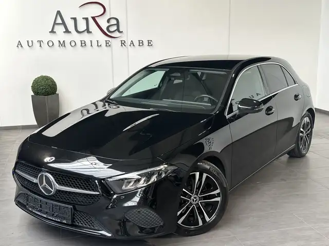 Mercedes-Benz A view 2