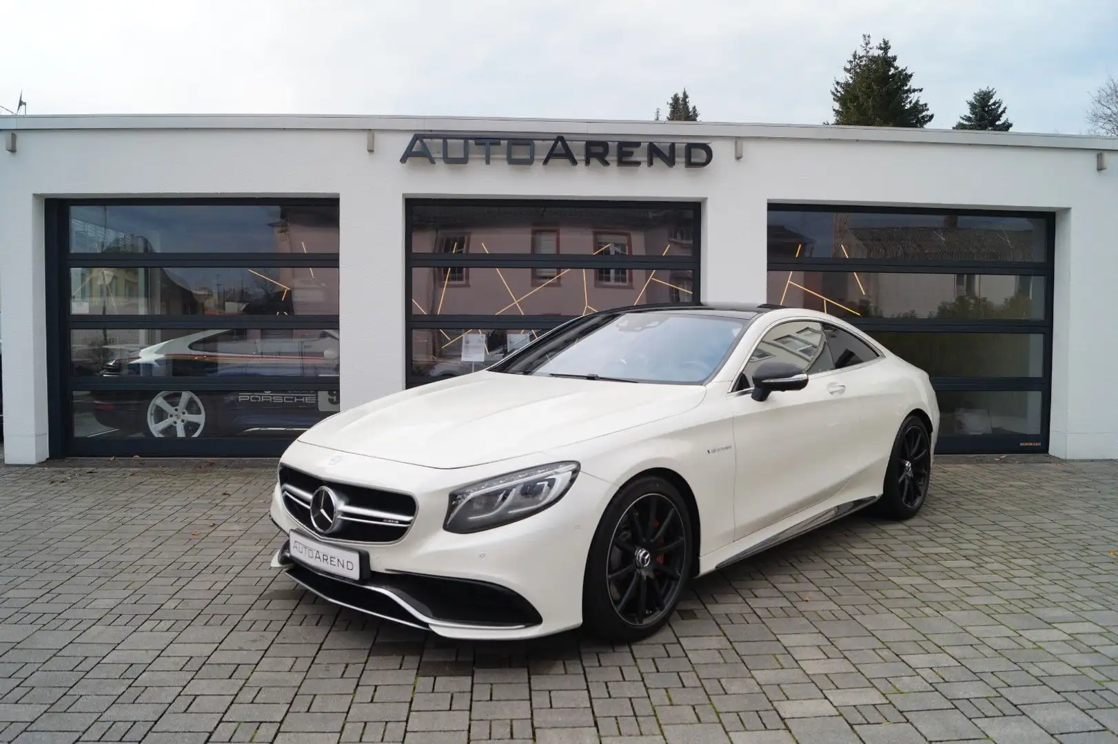 Mercedes-Benz S 63 AMG 4Matic Coupe *Carbon, Designo* Weiß - 1