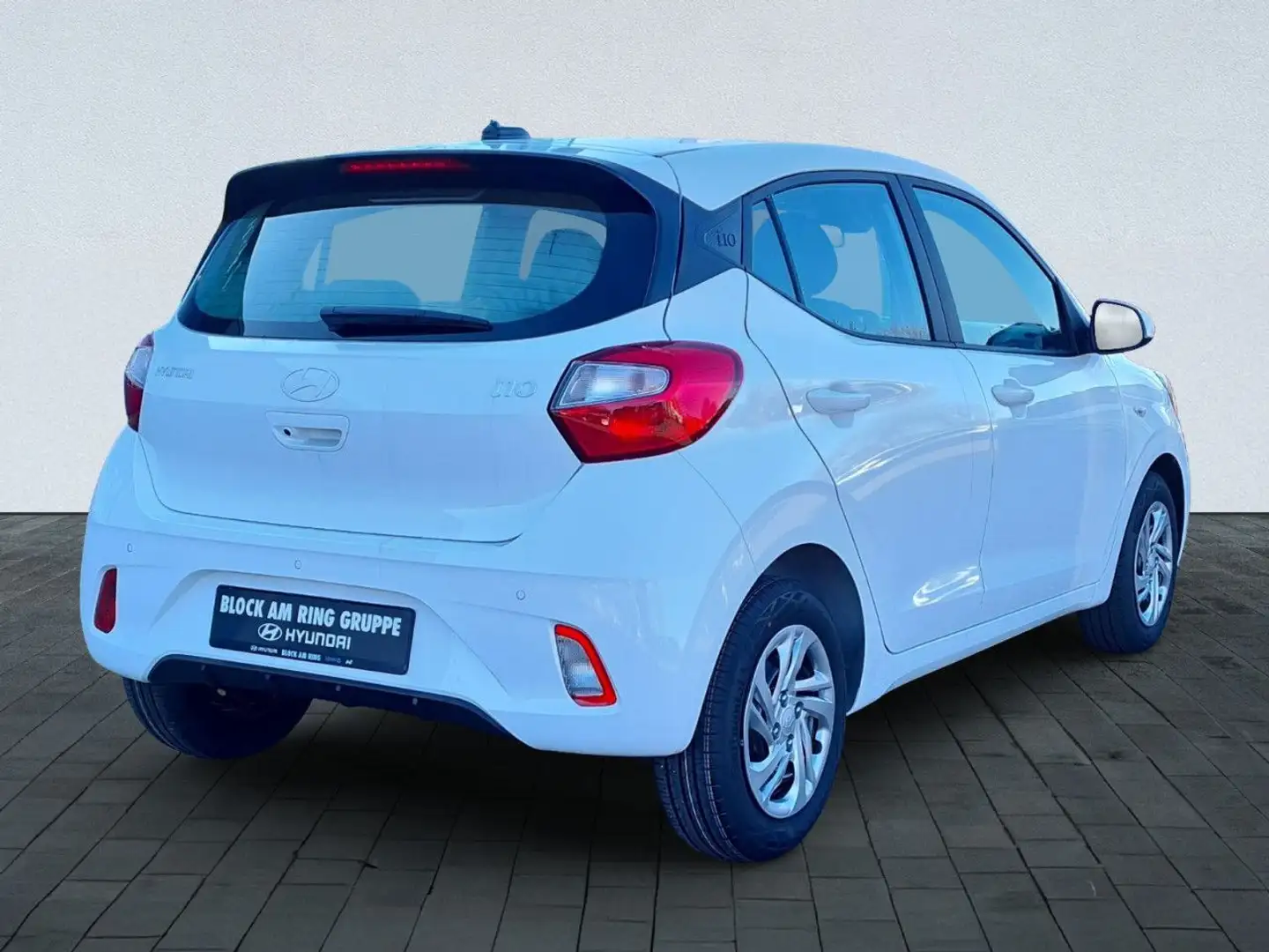 Hyundai i10 FL (MY25) 1.0 Benzin (63 PS) 5-MT 2WD Select Weiß - 2