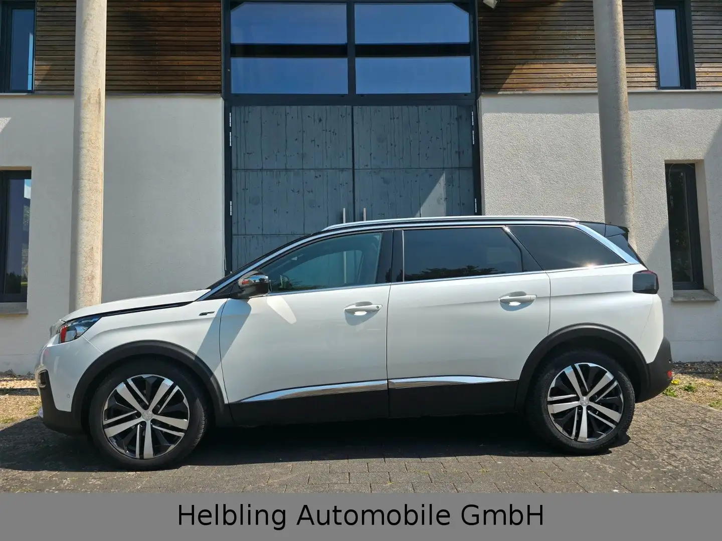Peugeot 5008 GT Leder PANO CAM Navi LED Blanc - 2