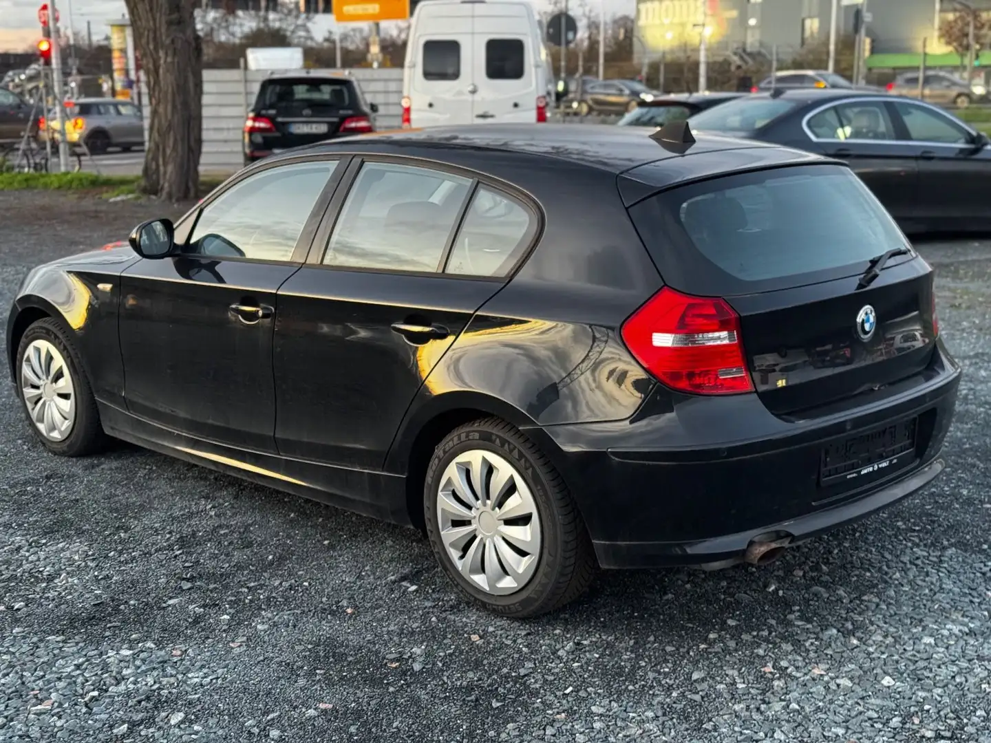 BMW 116 1 Limousine 116i - 2