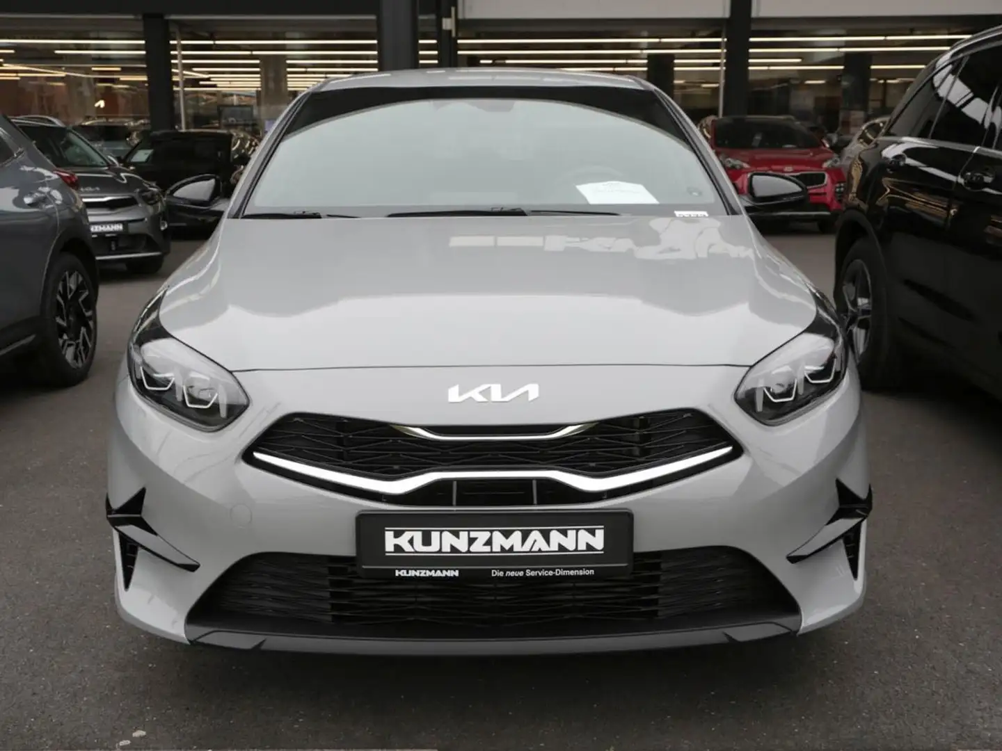 Kia Ceed / cee'd Ceed 1.5T Nightline Navi Kamera Privacy ACC Grijs - 2