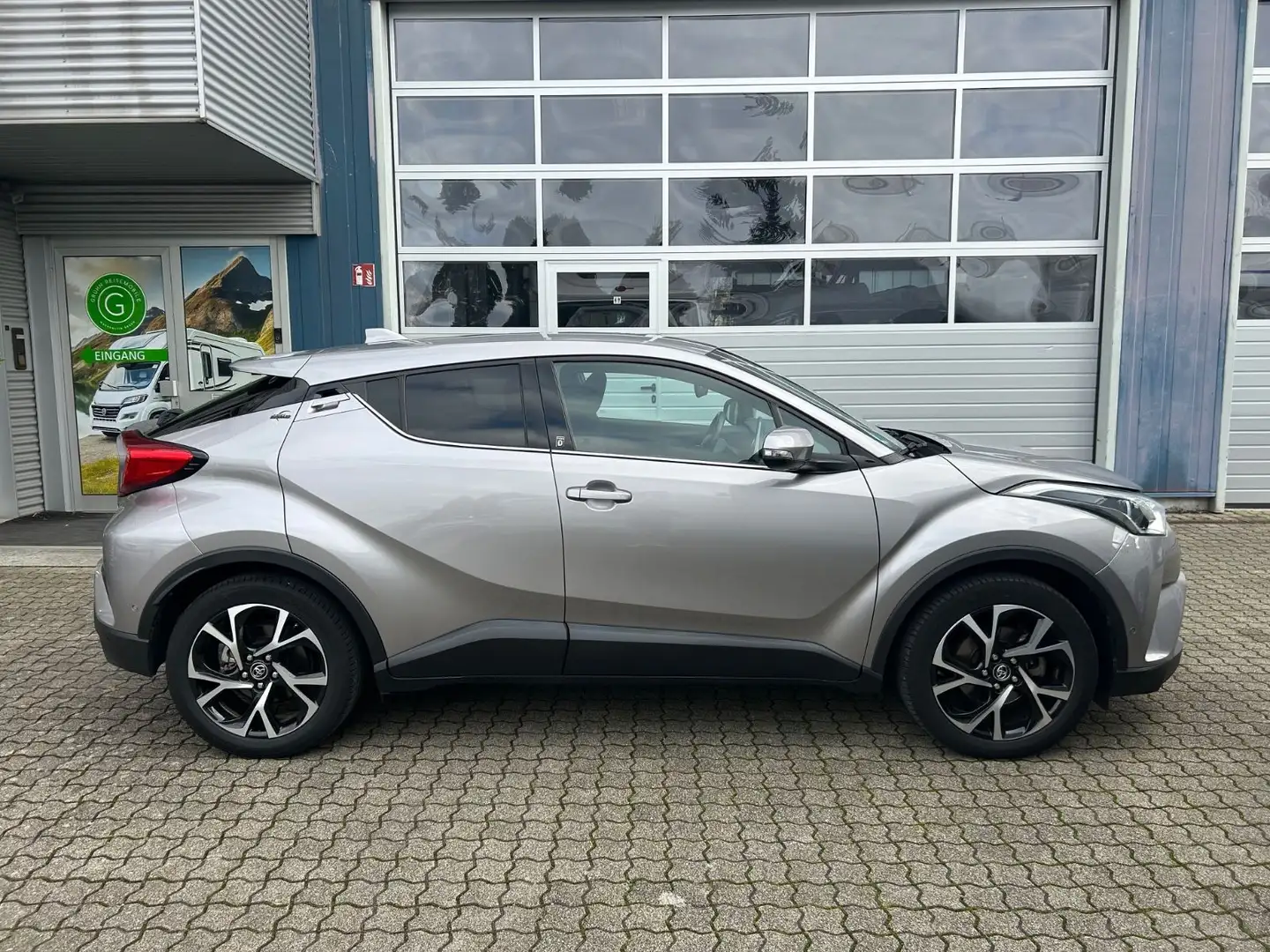 Toyota C-HR Team D*Sommer- und Winterreifen auf Aluf. Silber - 2