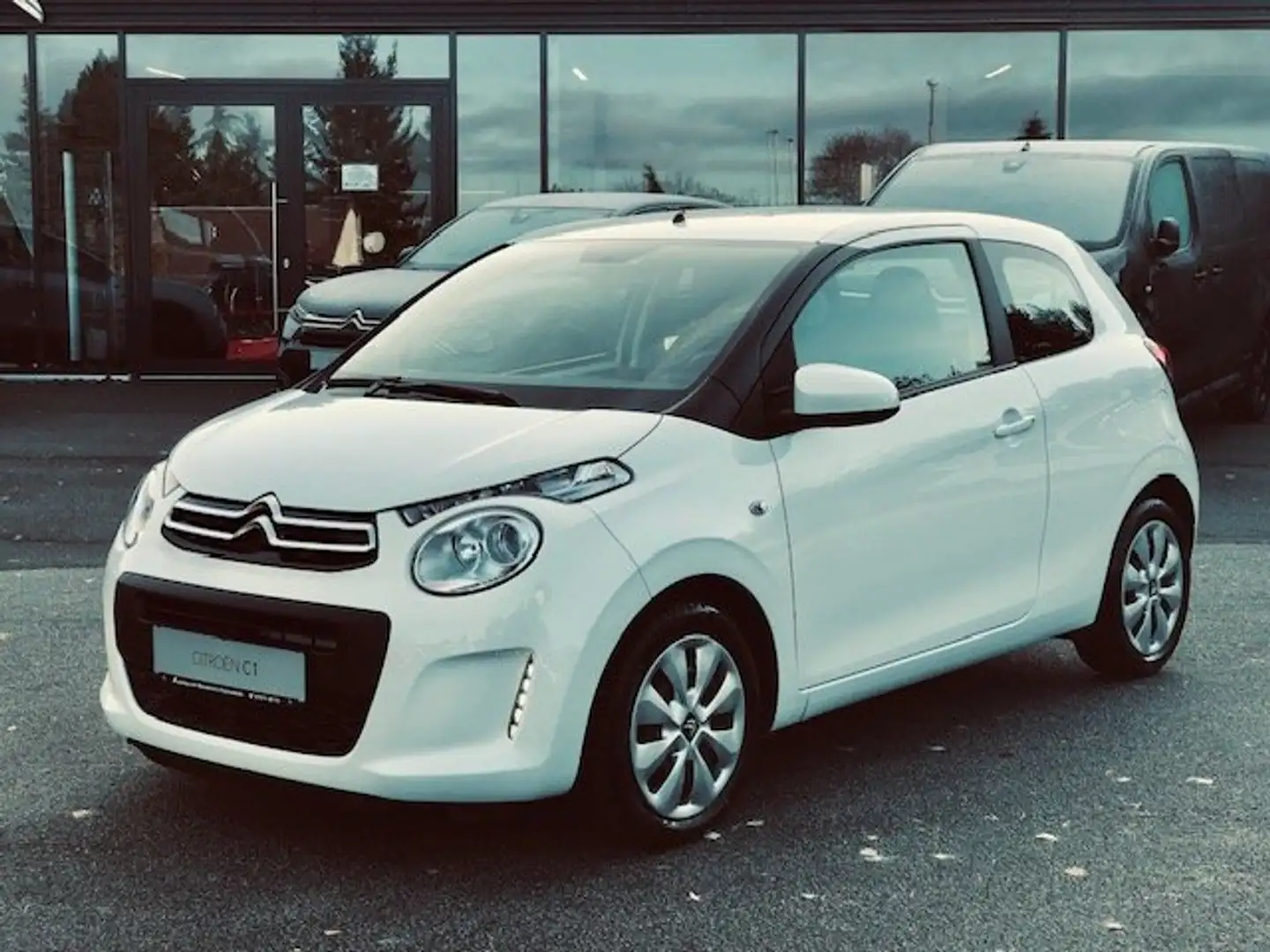 Citroen C1 Feel 3-Türer VTi72 Blanc - 1