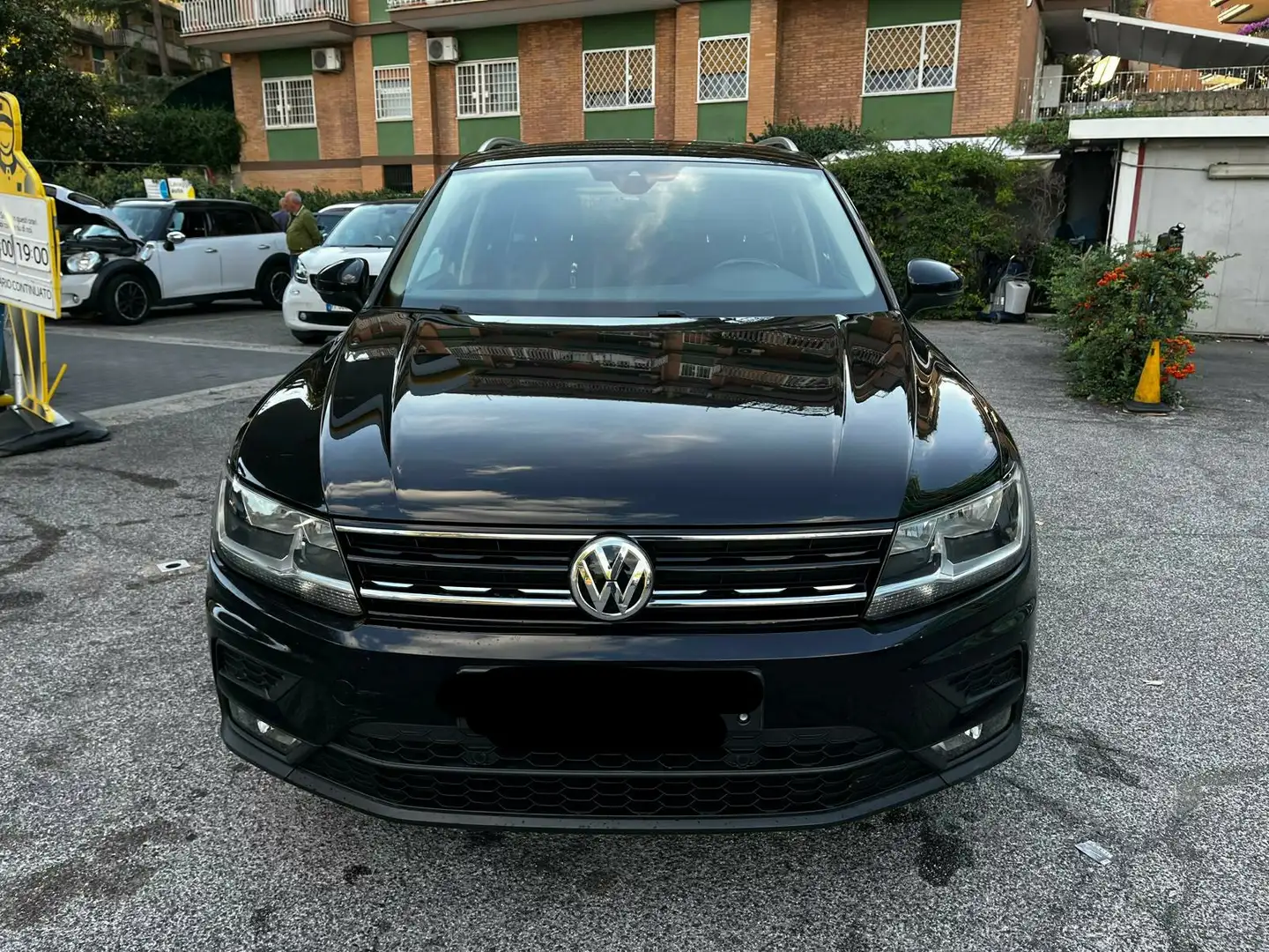 Volkswagen Tiguan Tiguan 1.6 tdi Business 115cv Noir - 1