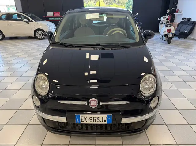 Fiat 500 view 11