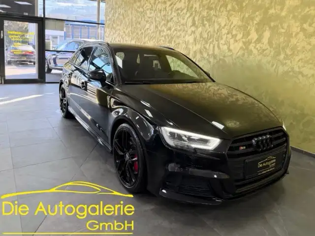 Audi S3 2.0 TFSI quattro *LED-LIGHT*19-ZOLL*BLACK-EDIITON*