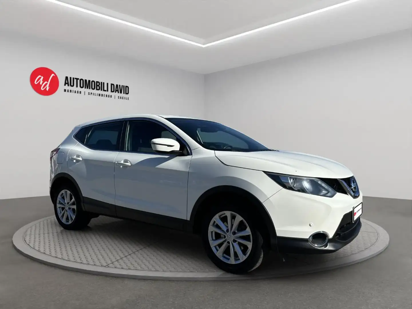 Nissan Qashqai 1.6 dCi 2WD Acenta AUTOMATICA Bianco - 2