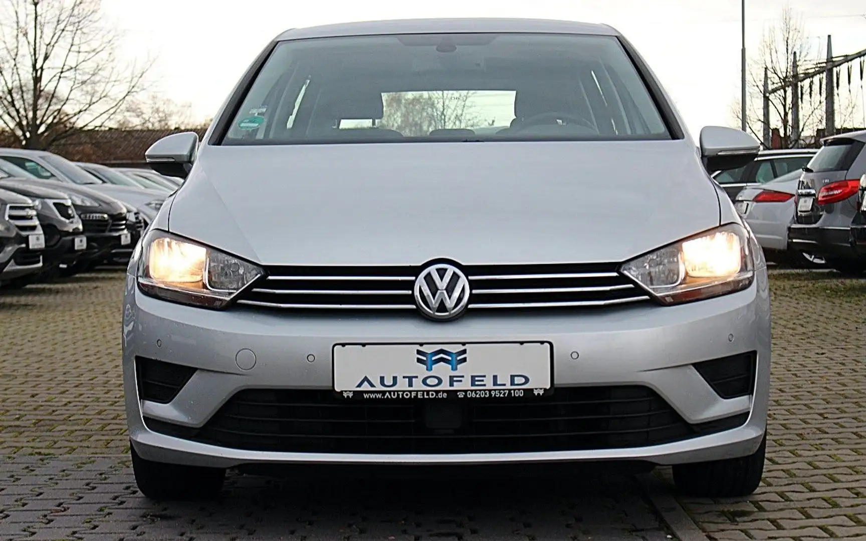 Volkswagen Golf Sportsvan 1.2 TSI/VOLL SHEFT/1HD/STANDHZ/ Silber - 2