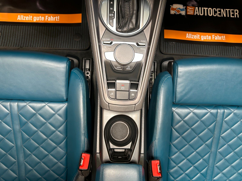 Audi TT *Roadster*INDIVIDUAL*NackenHZ*2-Zonen*Admiral — photo 13
