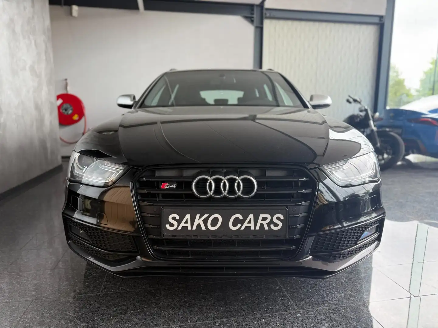 Audi A4 Avant 3.0 TFSI S4 Quattro Pro Line 2014 Dealer ond Zwart - 2