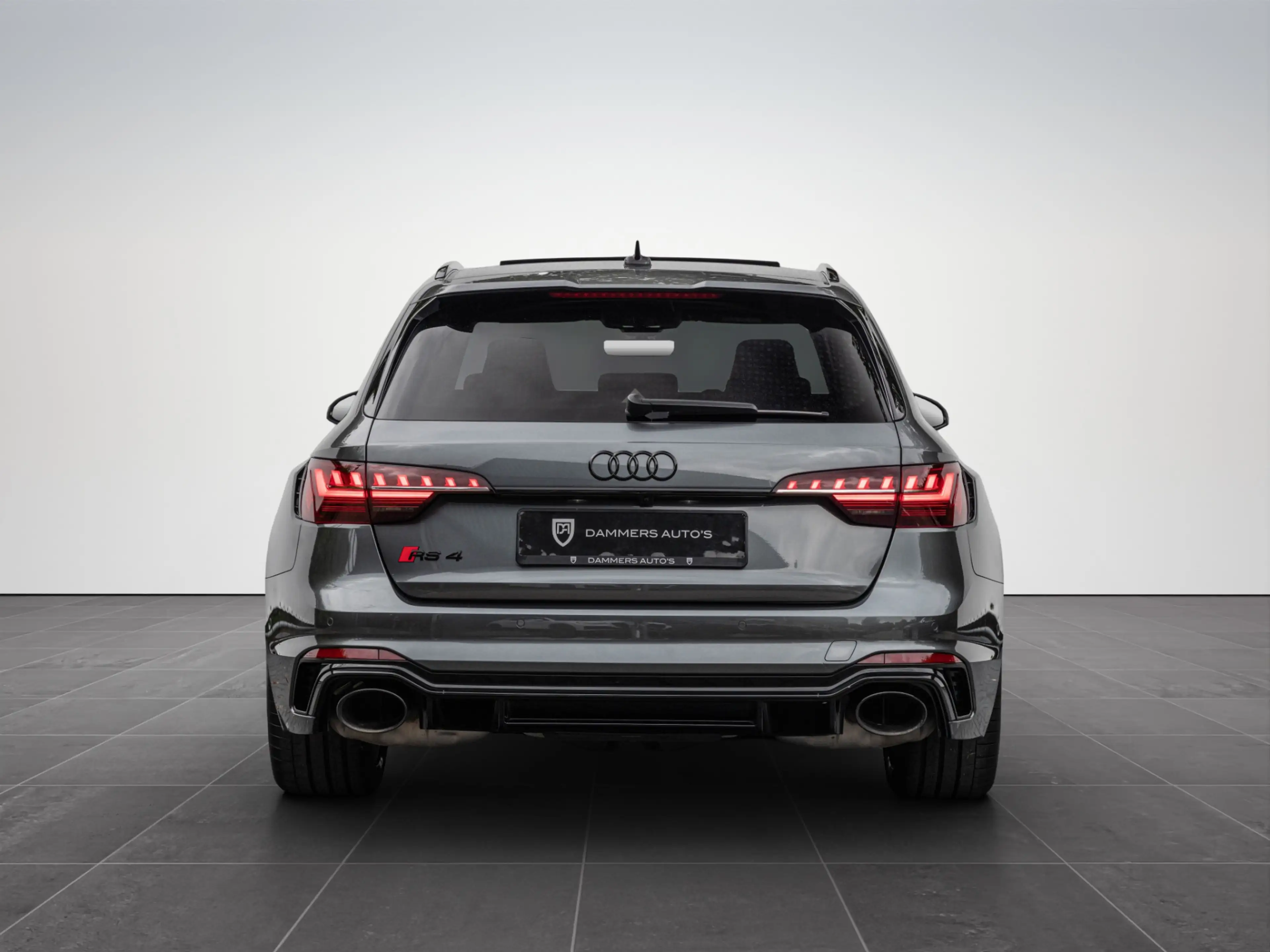 Audi RS4 Avant 2.9 TFSI 450pk Quattro Pano Dynamic B&O 20'' — photo 12