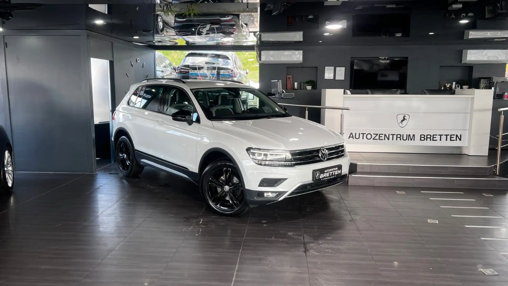 Volkswagen Tiguan 2.0 TDI DSG*OFFROAD*4M*Virtual*AHK*HuD Bianco - 2