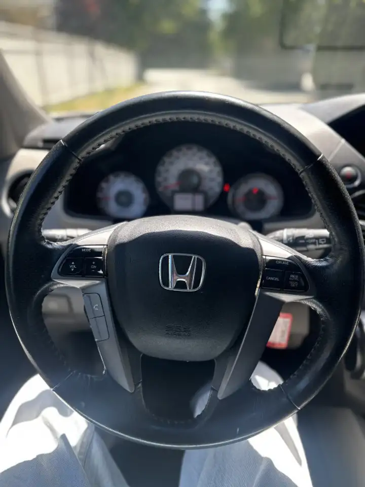 Honda Pilot снимка Honda Pilot