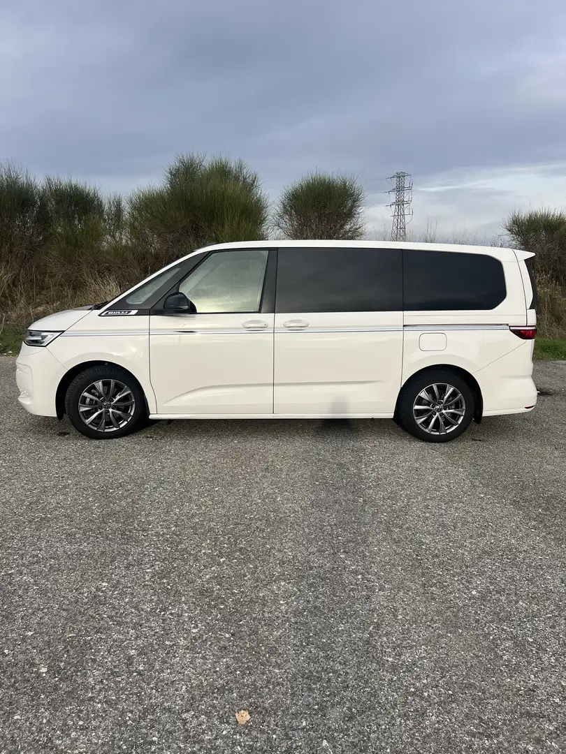 Volkswagen T7 Multivan 2.0TDI Batalla Larga Style DSG 110kW - 1
