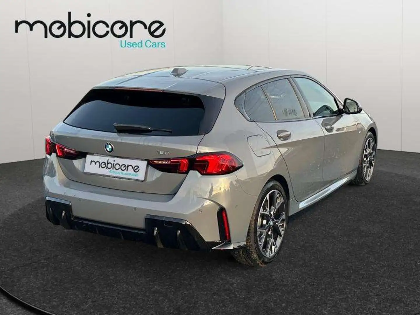 BMW 120 I Pack M / Panoramique / Essence Gris - 2