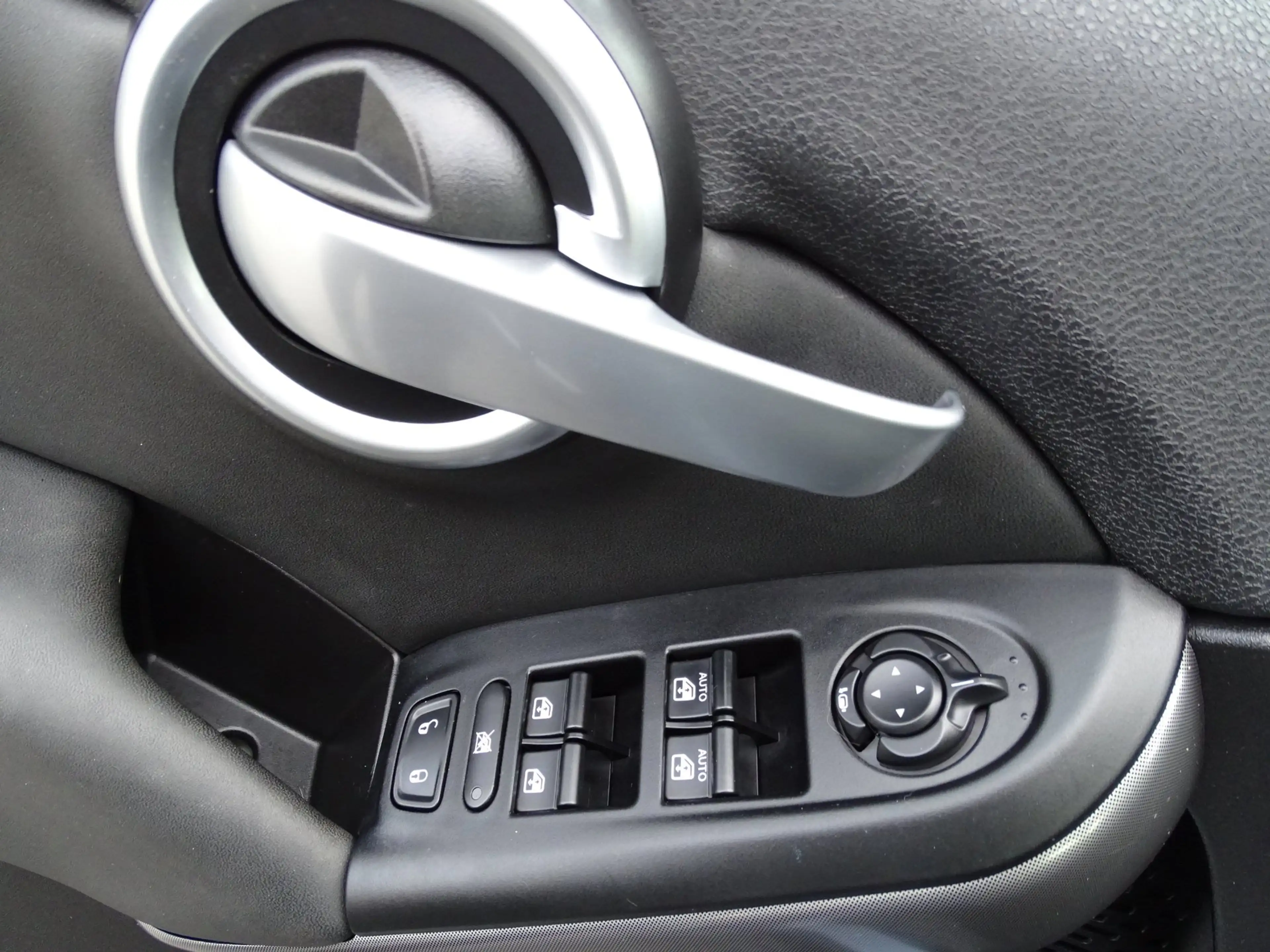 Fiat 500X 1.4 Turbo MultiAir Mirror automaat, unieke kleur m — photo 23