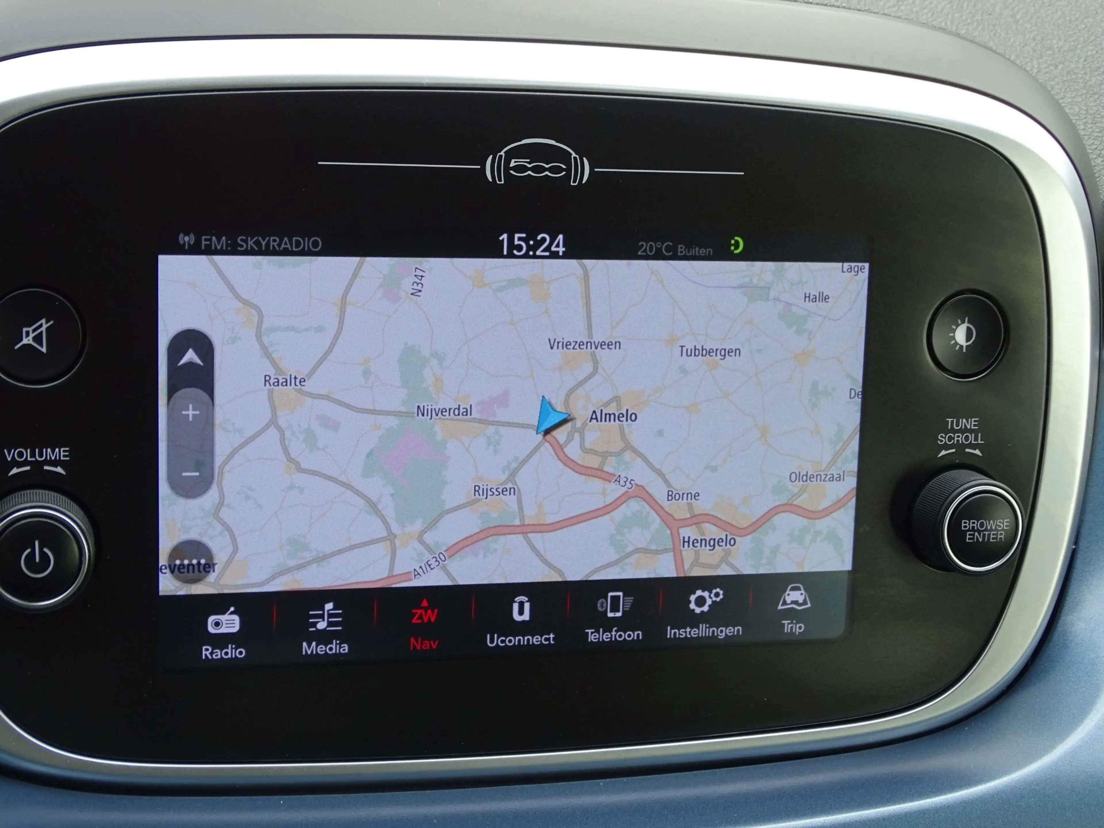 Fiat 500X 1.4 Turbo MultiAir Mirror automaat, unieke kleur m — photo 17