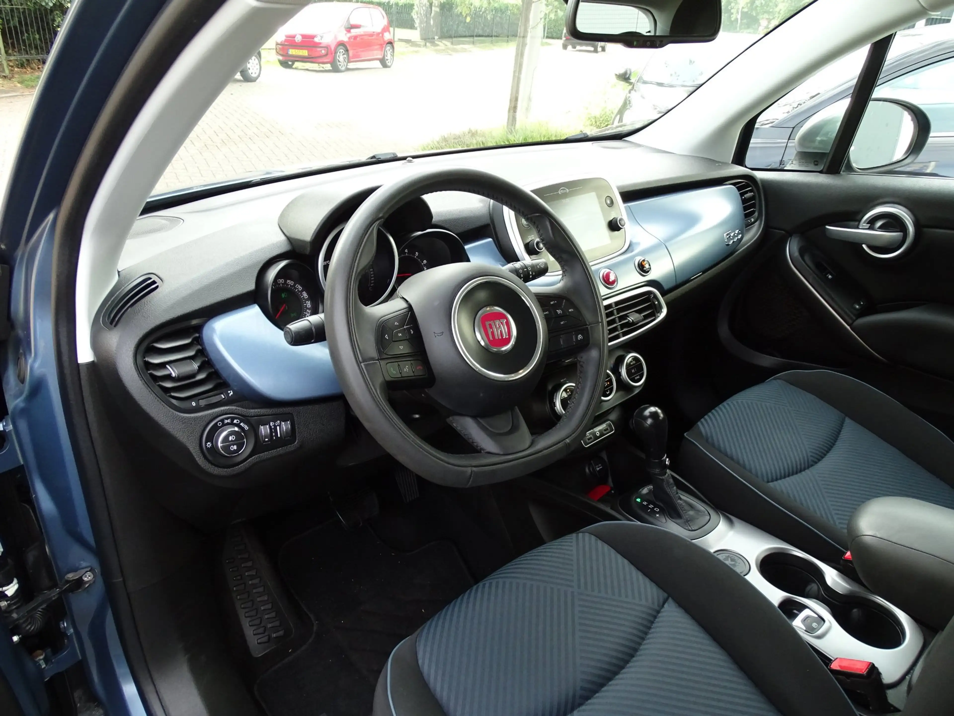 Fiat 500X 1.4 Turbo MultiAir Mirror automaat, unieke kleur m — photo 10