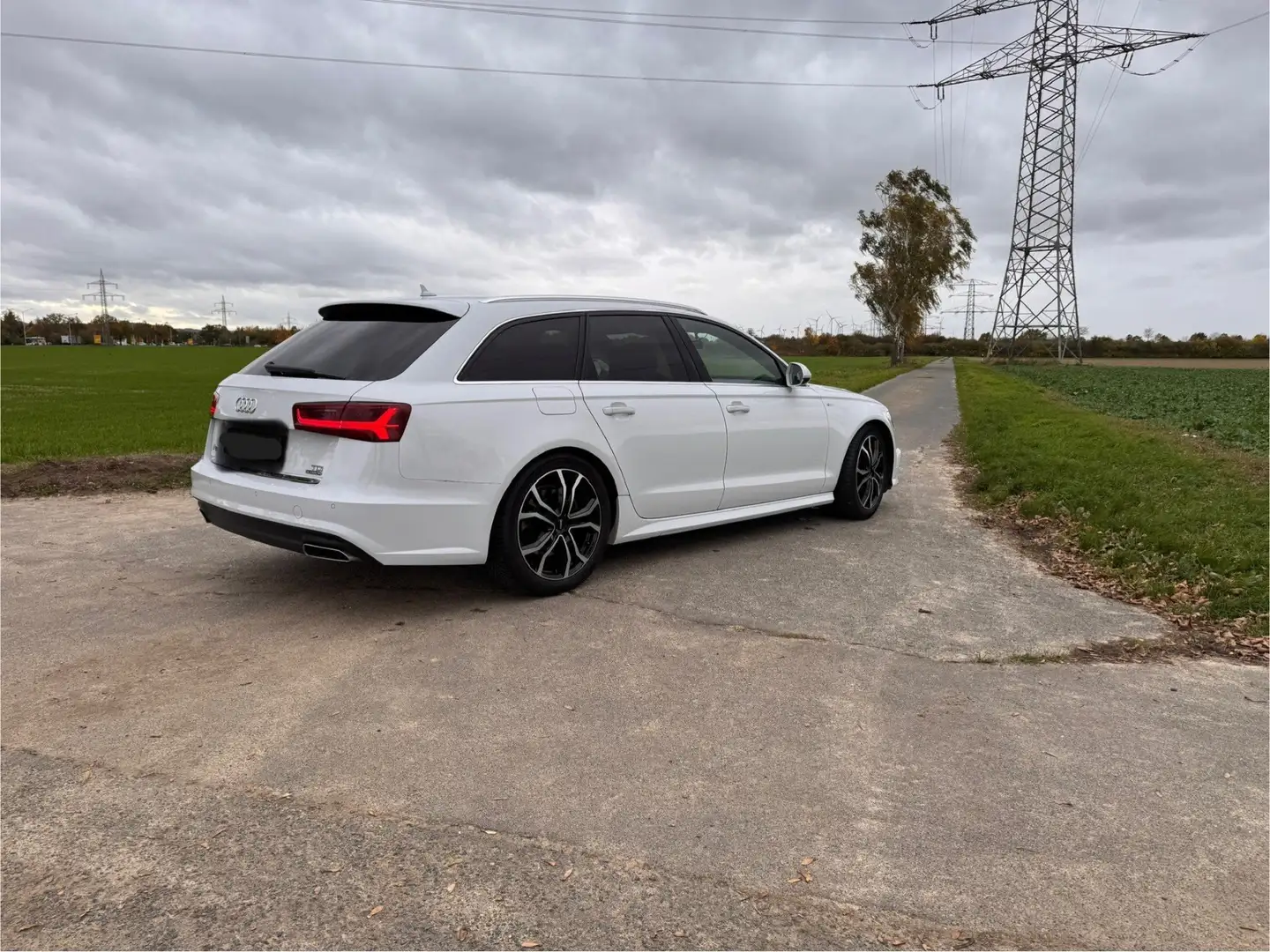 Audi A6 A6 Avant 3.0 TDI quattro S tronic Weiß - 2