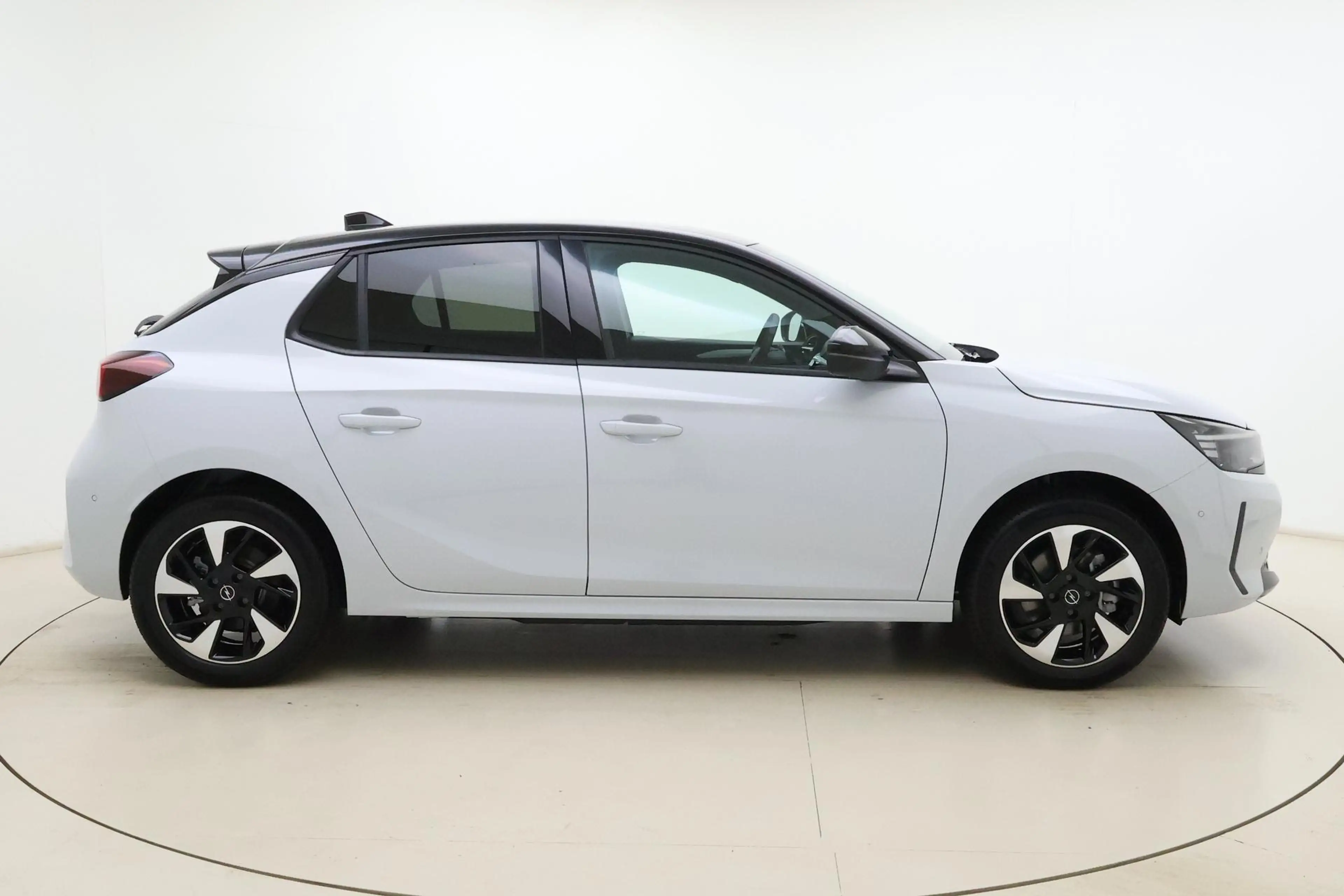Opel Corsa-e Electric Long Range GS 51 kWh | WLTP 426 KM | Clim — photo 9