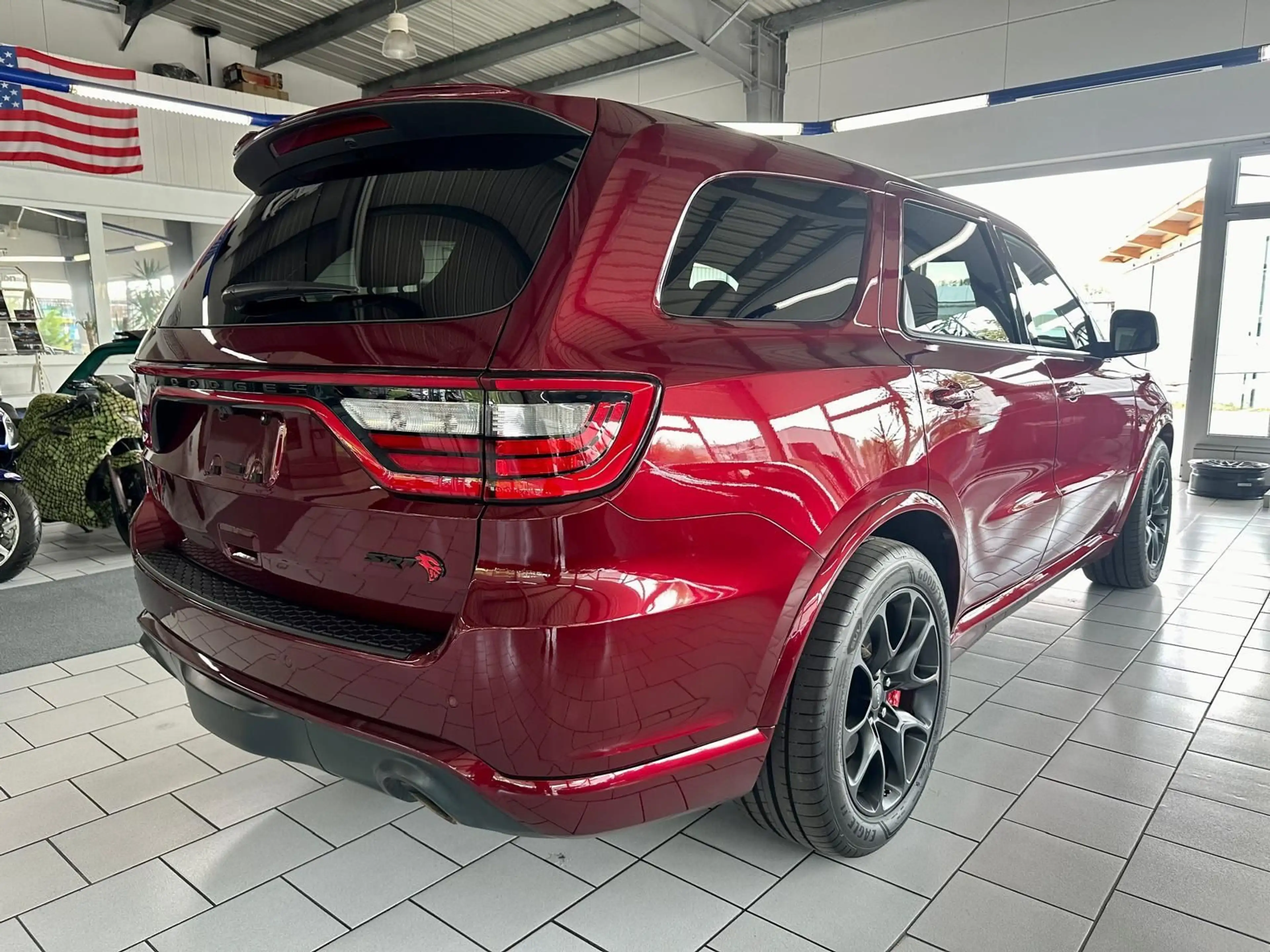 Dodge Durango 6,2 SRT Hellcat 6 Sitzer 719PS — photo 6