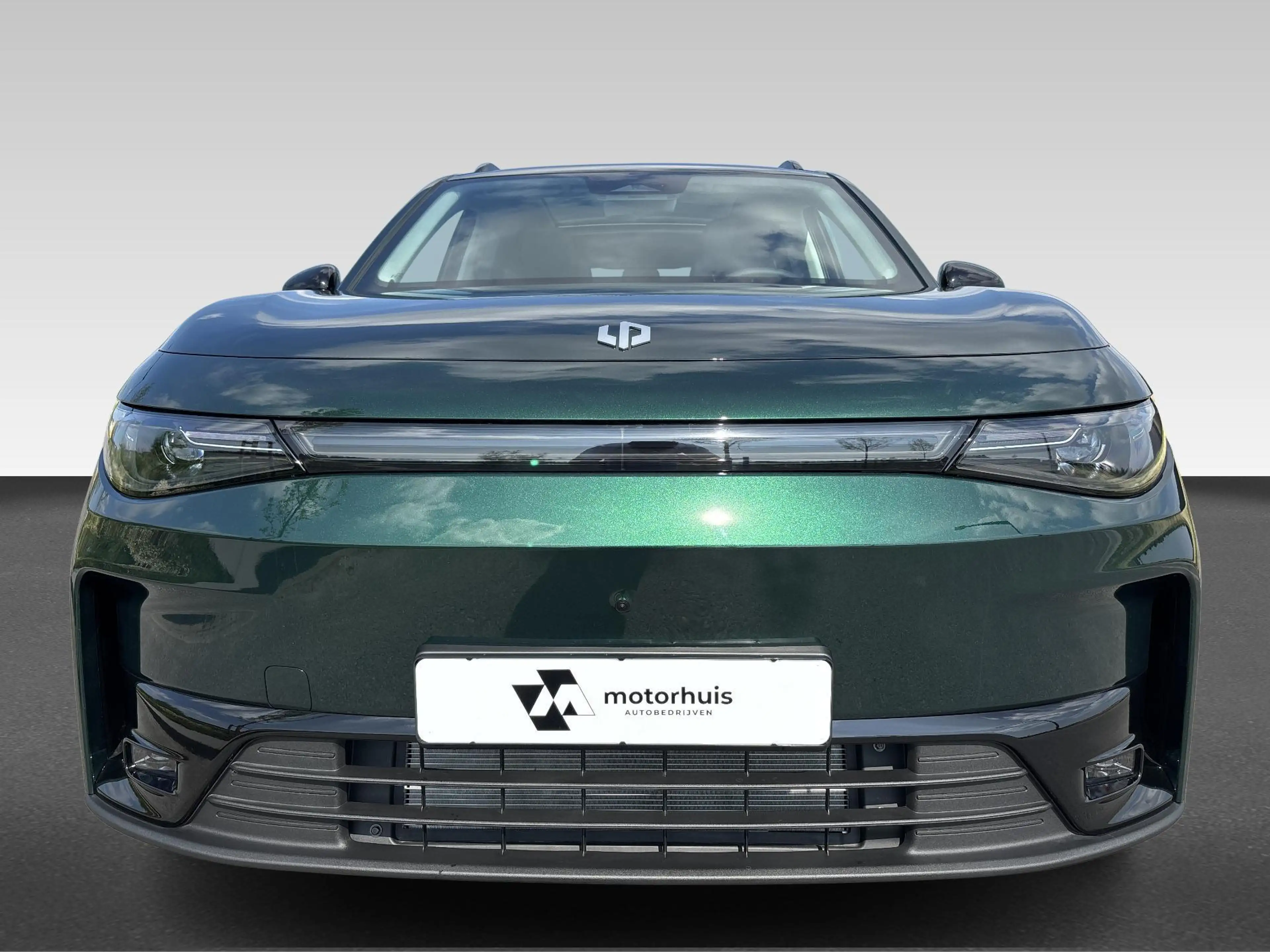 Leapmotor C10 REEV Design | 215pk | 145 km EV | 950+ km actierad — photo 7