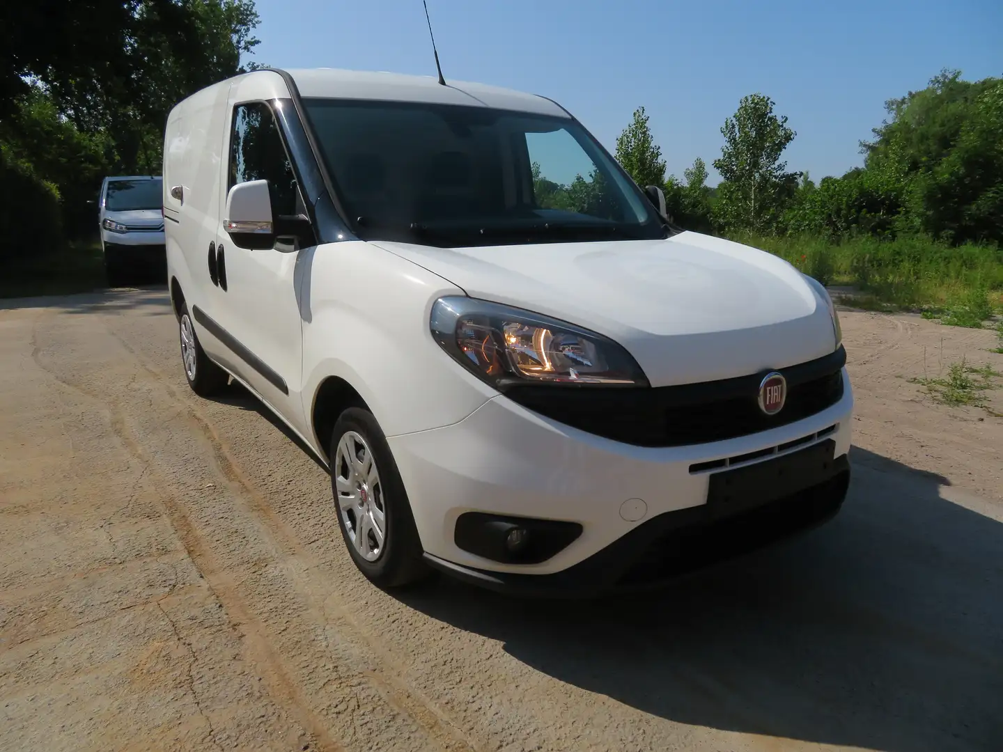 Fiat Doblo Cargo 1.6 Multijet Wit - 1
