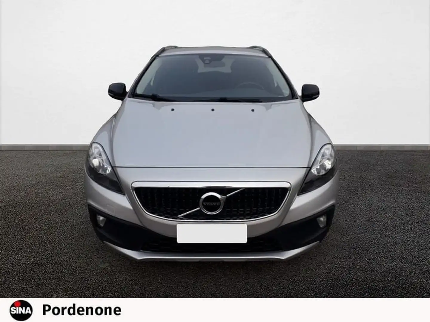 Volvo V40 Cross Country D2 Argent - 2