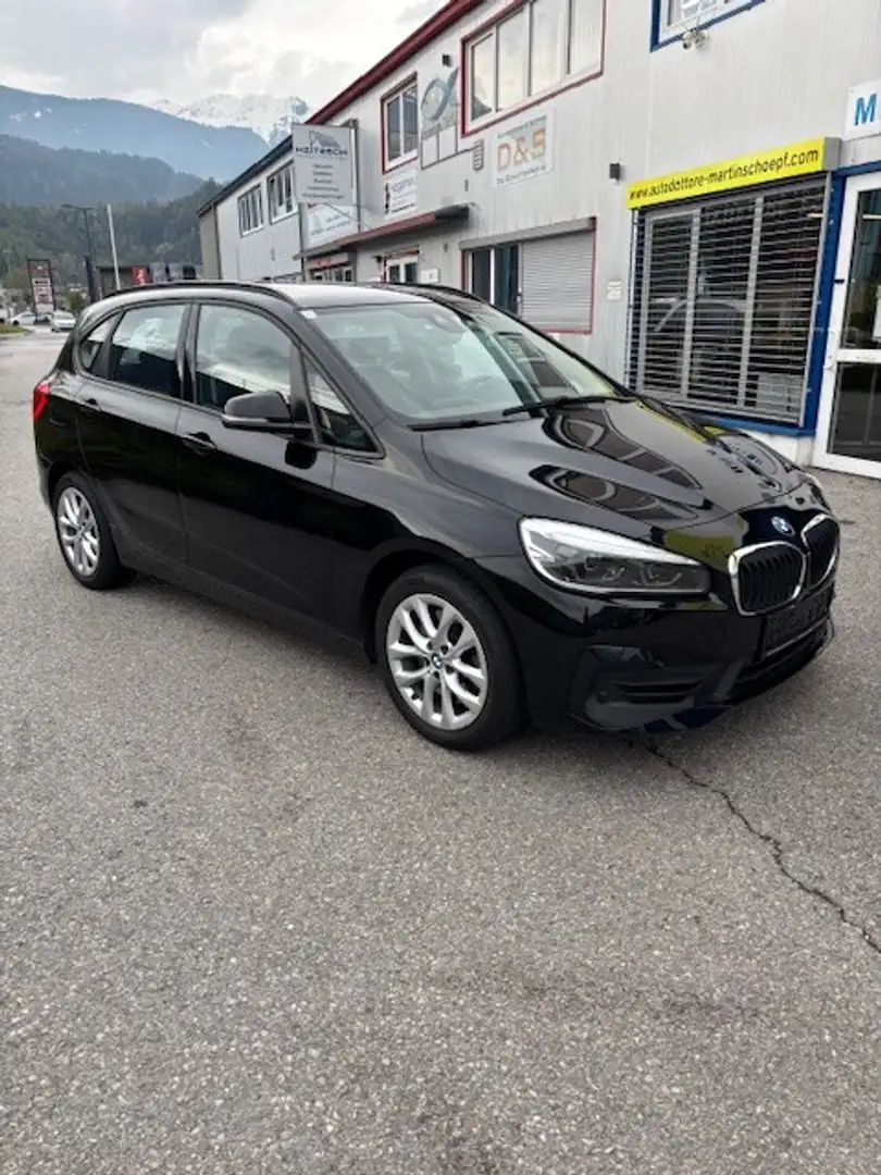 BMW 225 xe PHEV iPerf. Active Tourer Aut. Schwarz - 2
