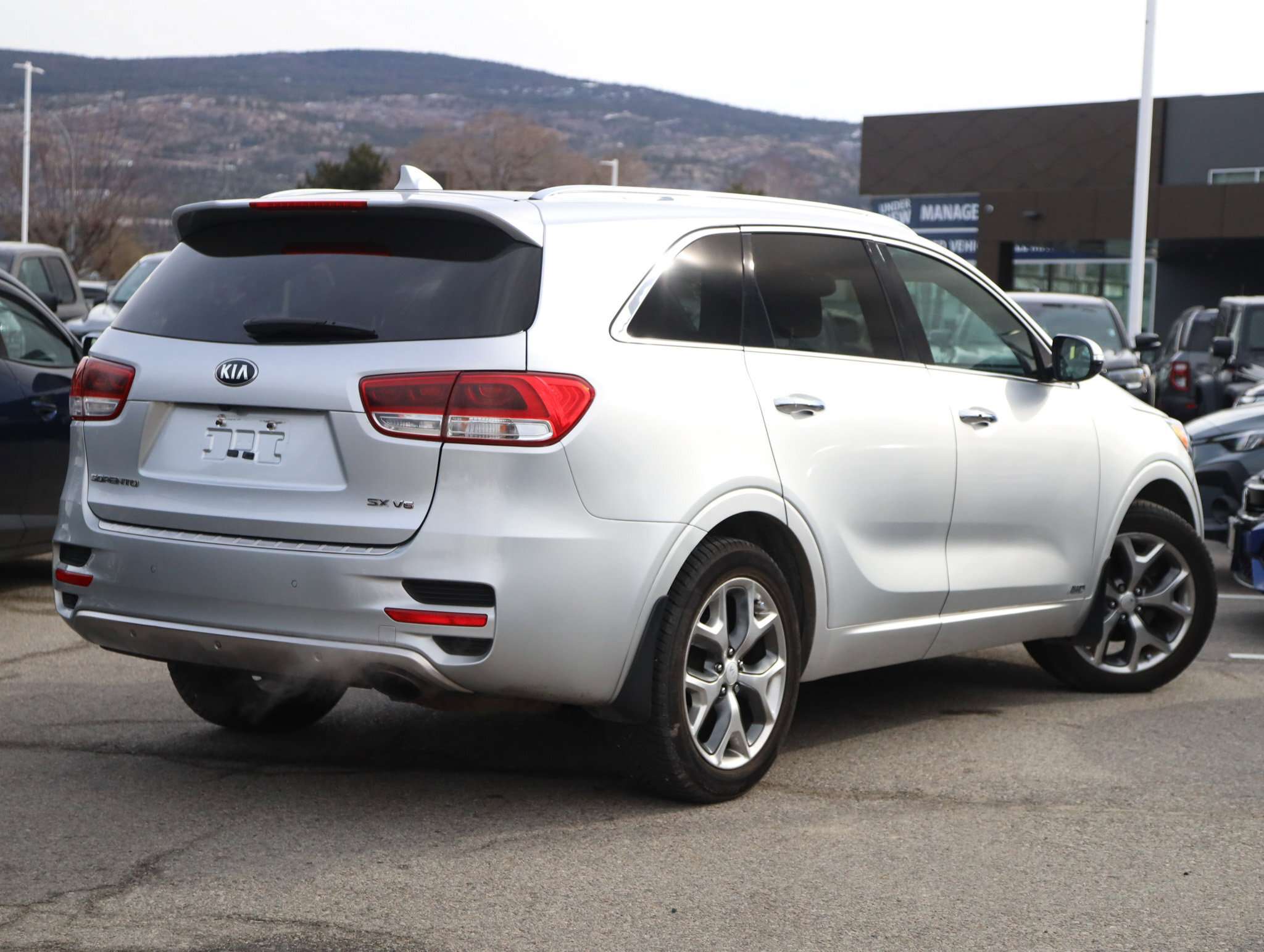 2017 Kia Sorento AWD 4dr SX V6 7-Seater - BC Vehicle / Navigation / — снимка 1