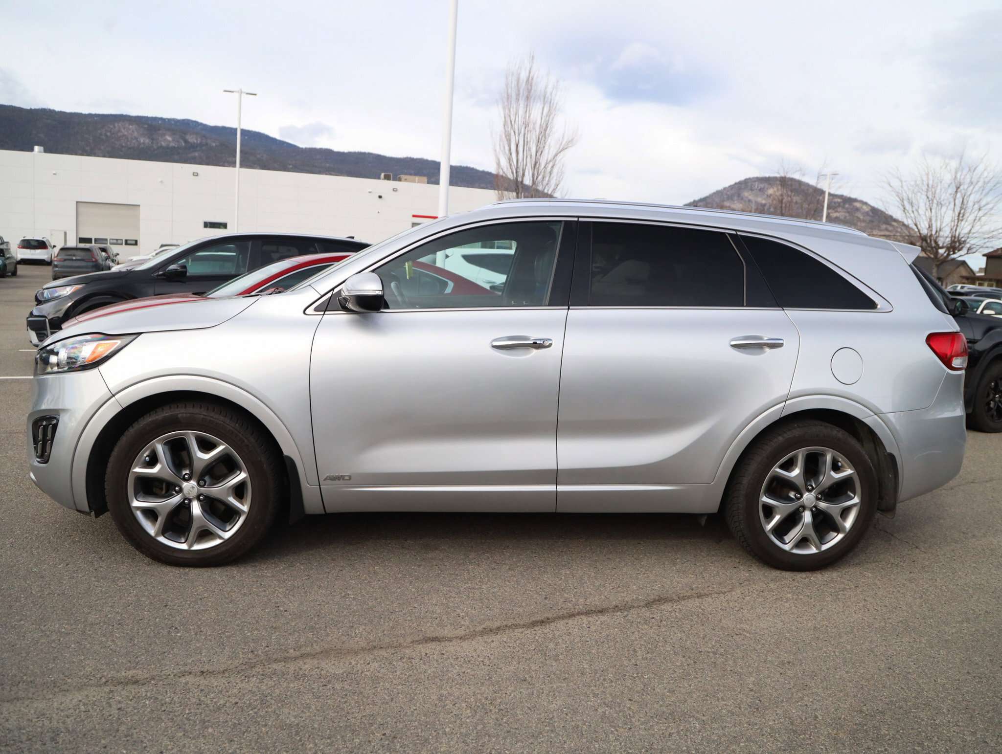 2017 Kia Sorento AWD 4dr SX V6 7-Seater - BC Vehicle / Navigation / — снимка 1