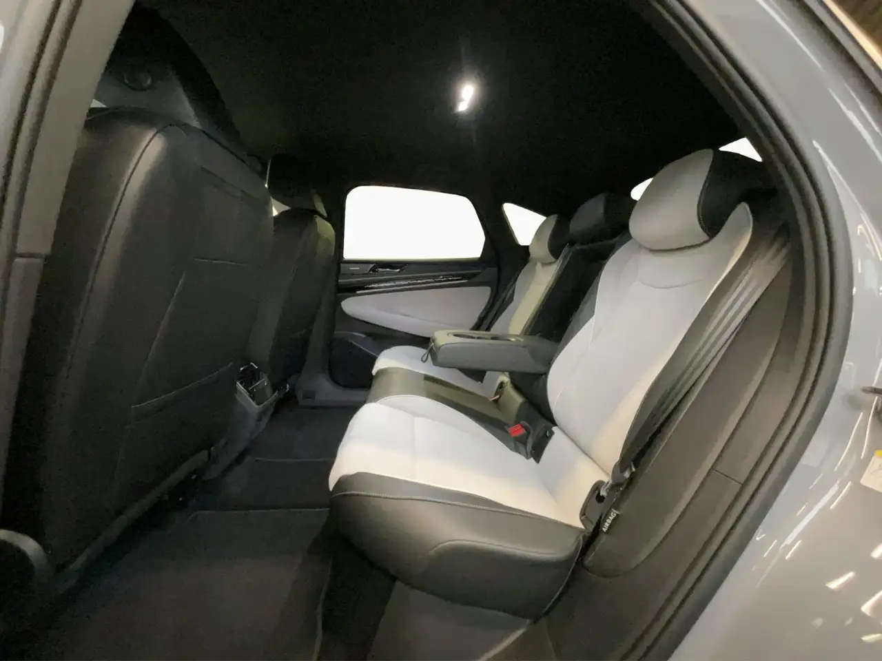 Volkswagen ID.7 Zertifikat+77kWh+Pro+P.Ext.+P.Int.+Navi 19