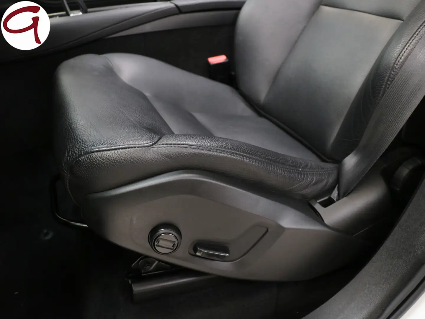 Volvo XC90 B5 Momentum 7pl. AWD Aut. Blanc - 2