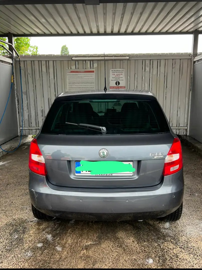 Skoda Fabia Sport Grau - 2