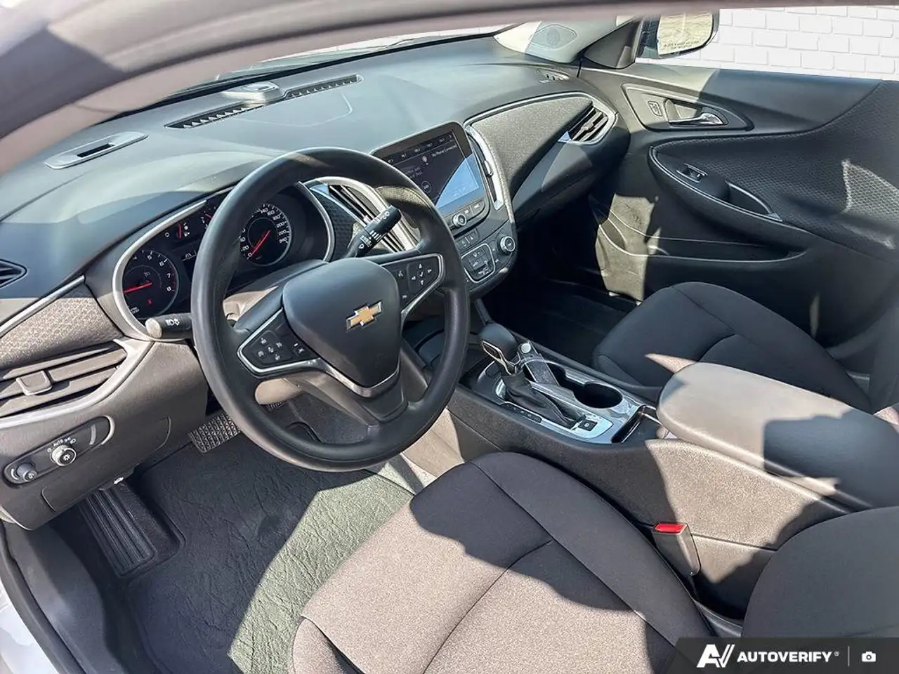 Chevrolet Malibu снимка Chevrolet Malibu