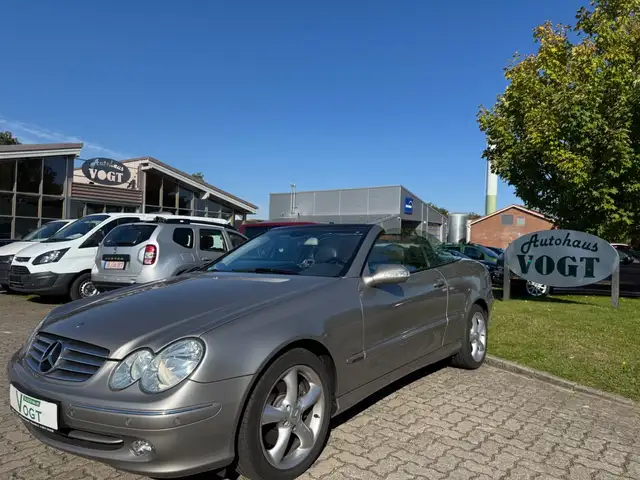 Mercedes-Benz CLK 320 Cabrio Automatik Cubanitsilber