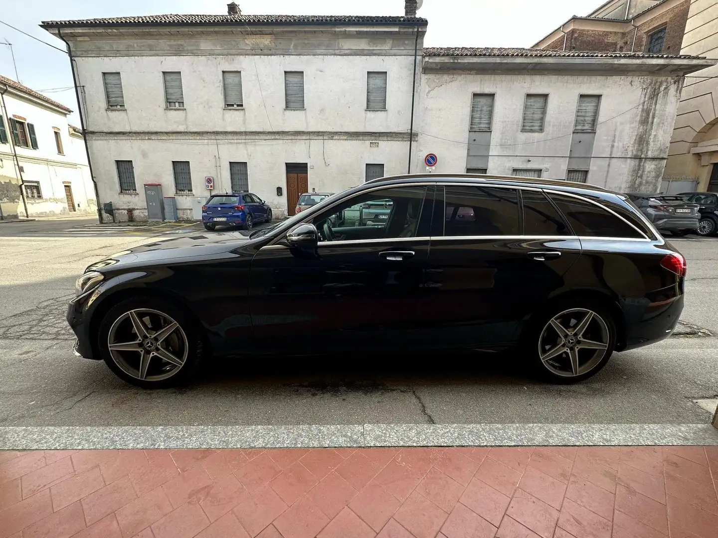 Mercedes-Benz C 250 C SW 250 d (bt) Premium auto Nero - 2