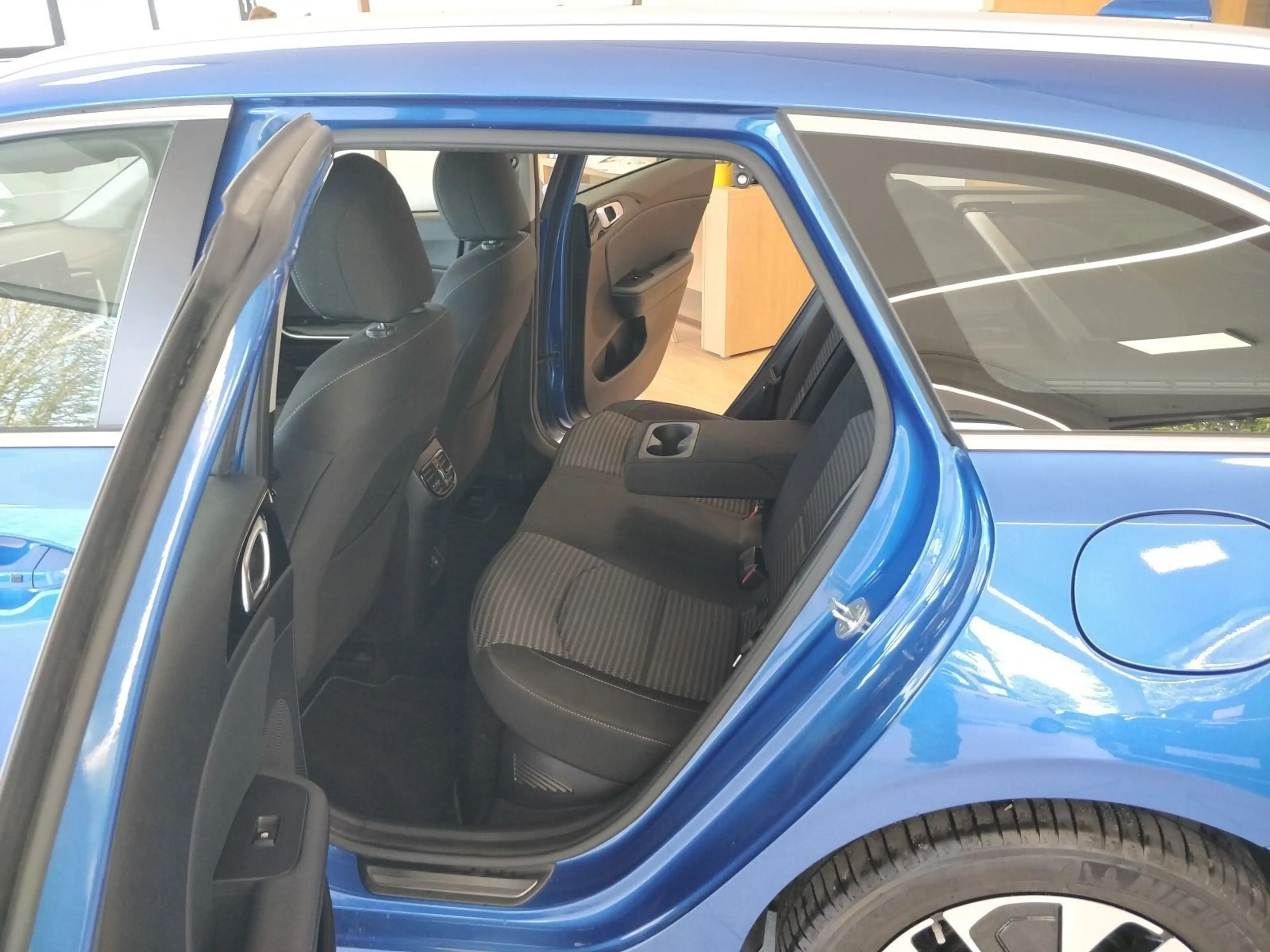 Kia Ceed SW / cee'd SW Ceed SW 1.6 Spirit 141PS SHZ LKHZ KEYLESS RFK AC — photo 11