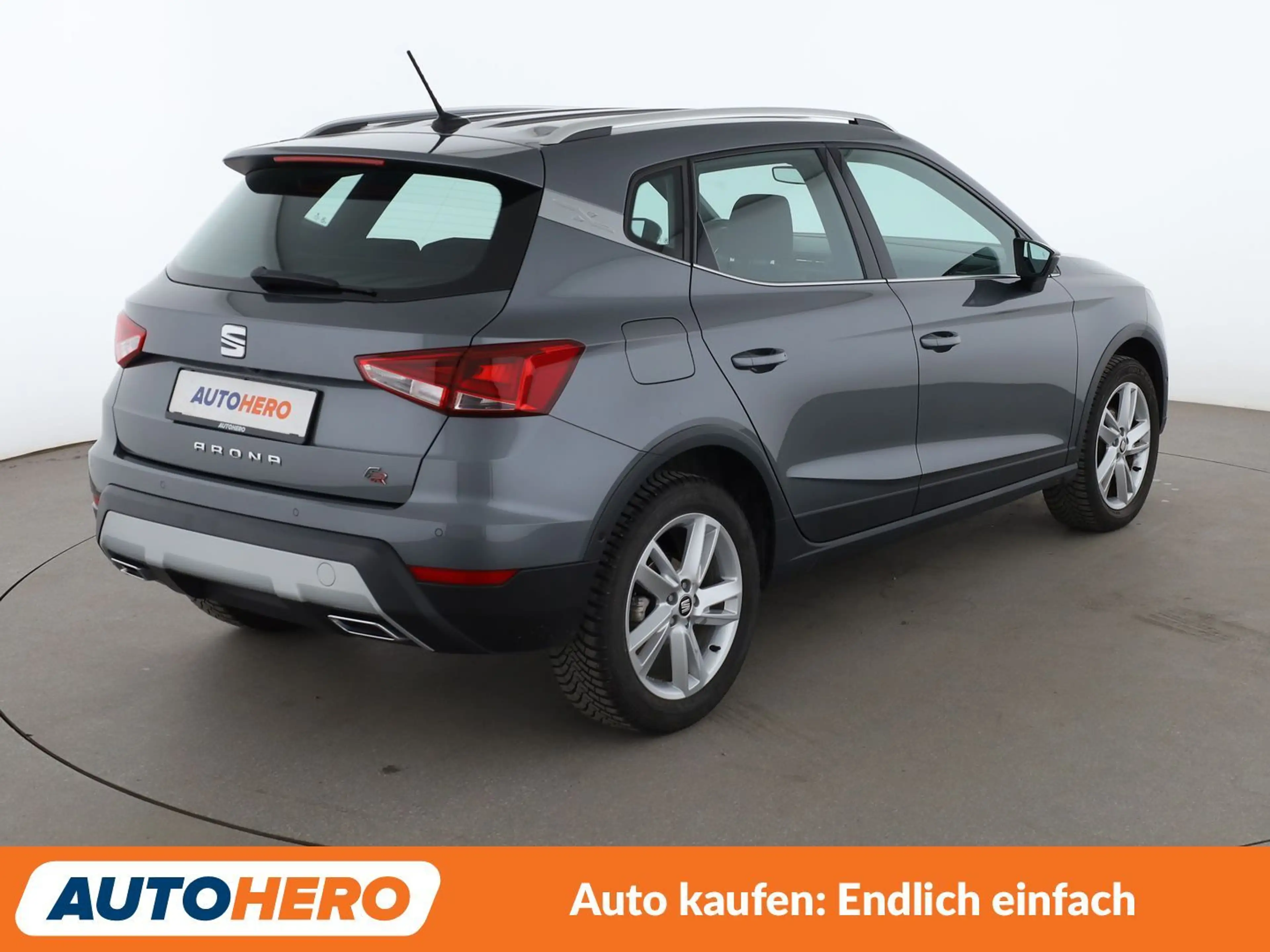 SEAT Arona 1.5 TSI ACT FR *NAVI*LED*TEMPO*CAM*PDC*SHZ*ALU* — photo 6