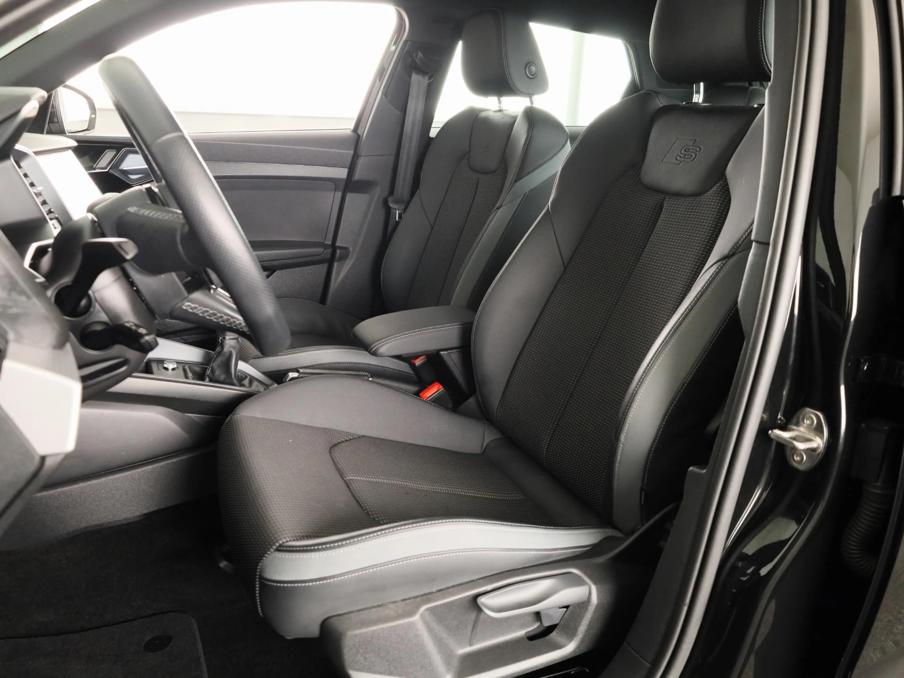 Audi A1 Sportback 30 TFSI S edition 110PK | Navigatie | 17 — photo 7