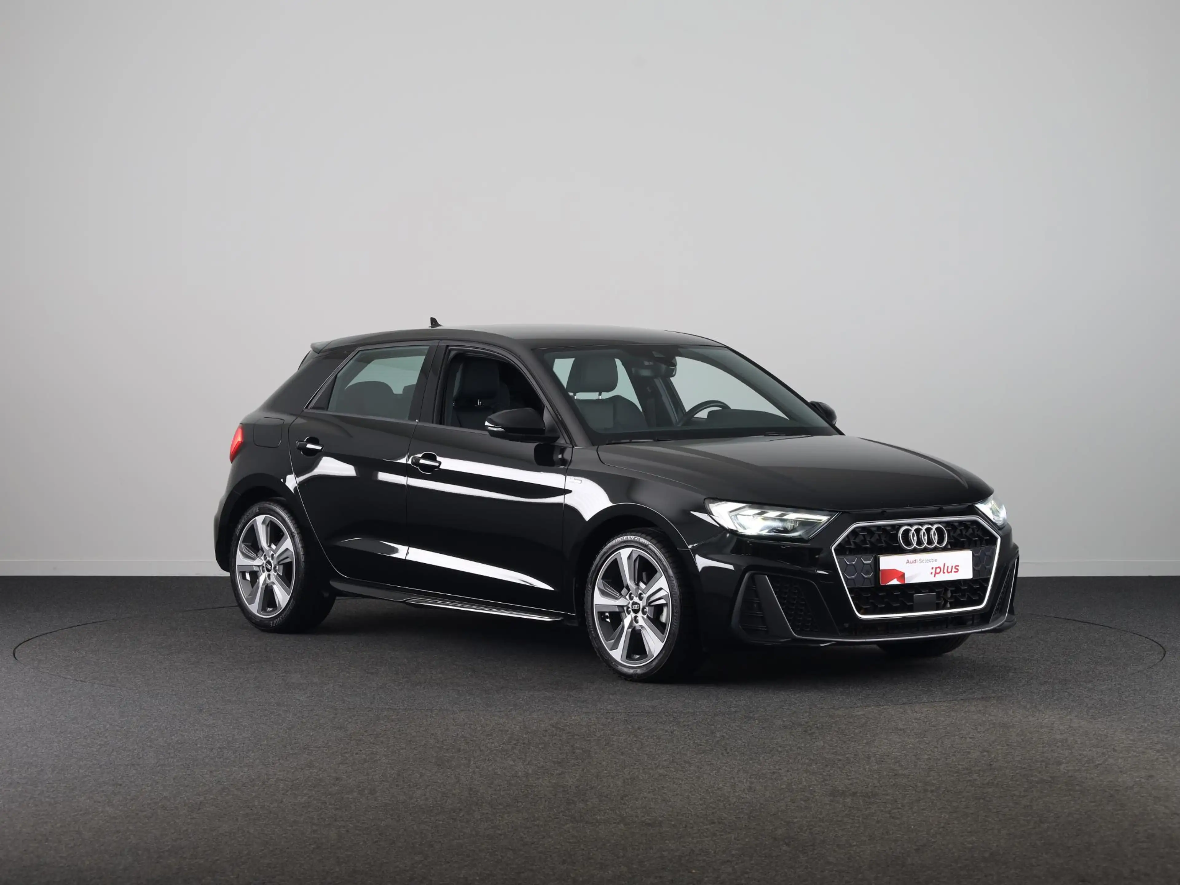 Audi A1 Sportback 30 TFSI S edition 110PK | Navigatie | 17 — photo 5