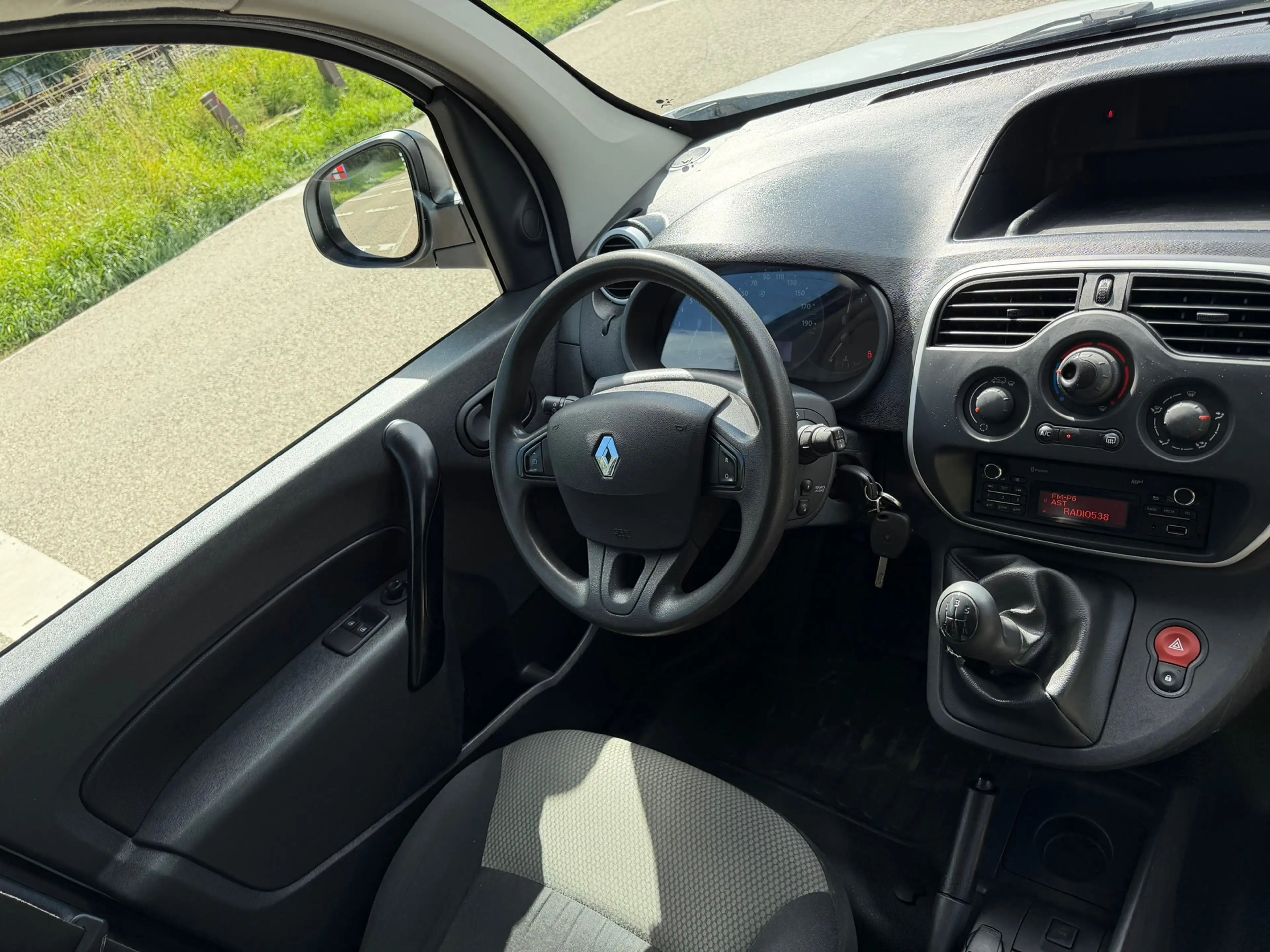 Renault Kangoo 1.5 dCi 90 Energy Luxe Maxi Lange uitvoering — photo 9